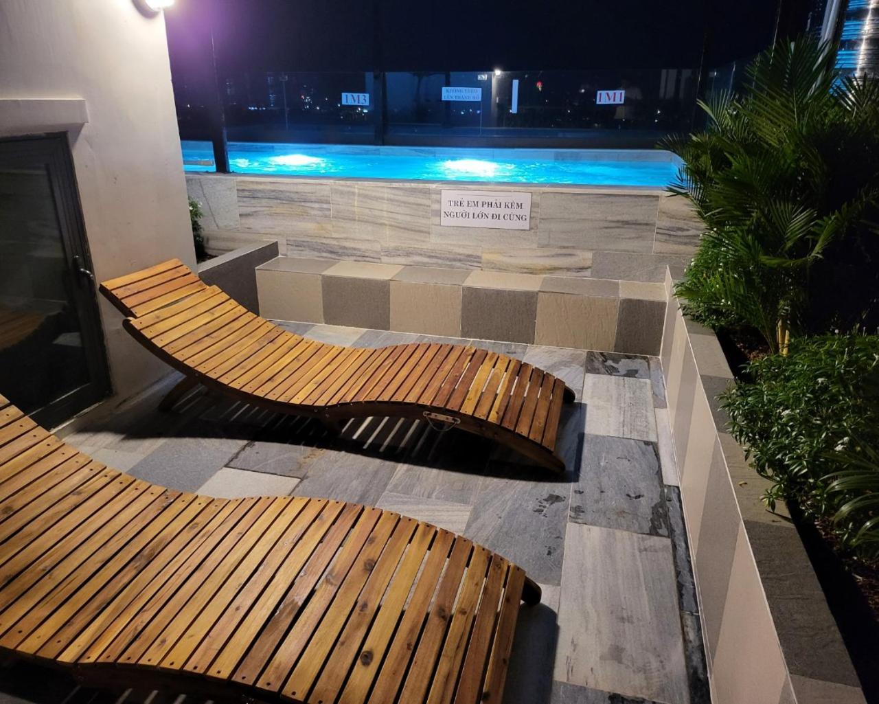 Ruby Hotel Vinh Long Exterior photo