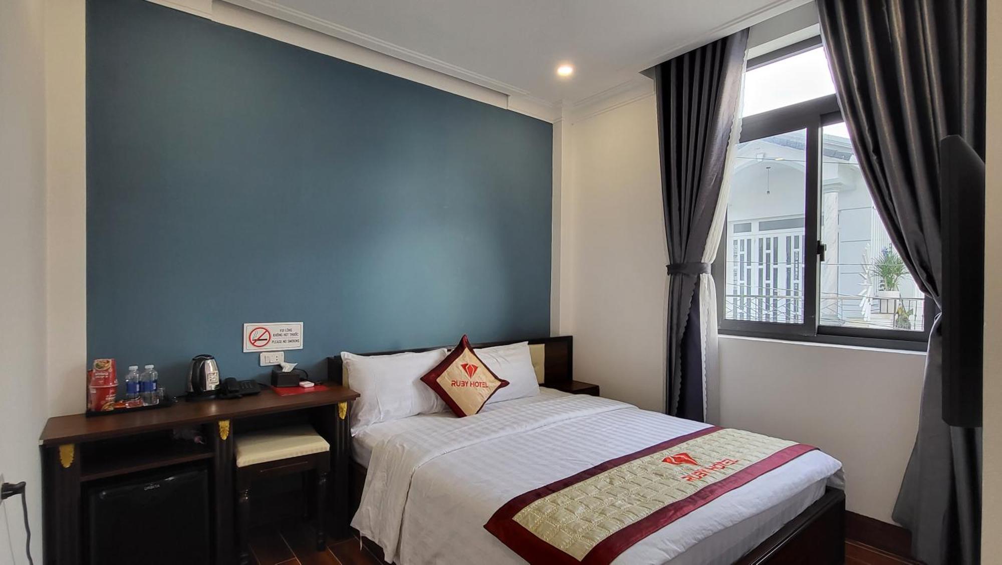 Ruby Hotel Vinh Long Exterior photo